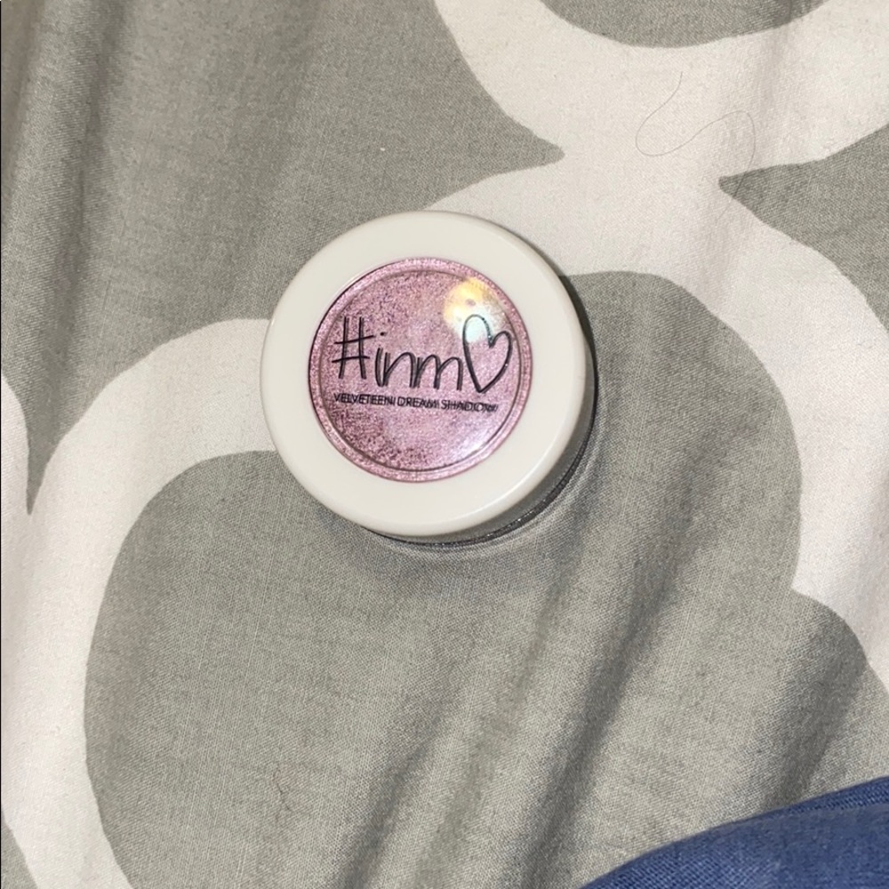 Creme eyeshadow single